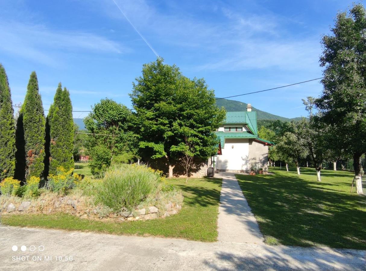 Mila Holiday Home Lohovo Esterno foto