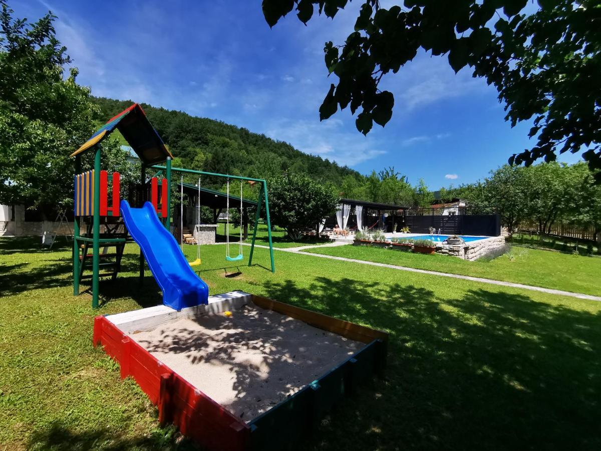 Mila Holiday Home Lohovo Esterno foto