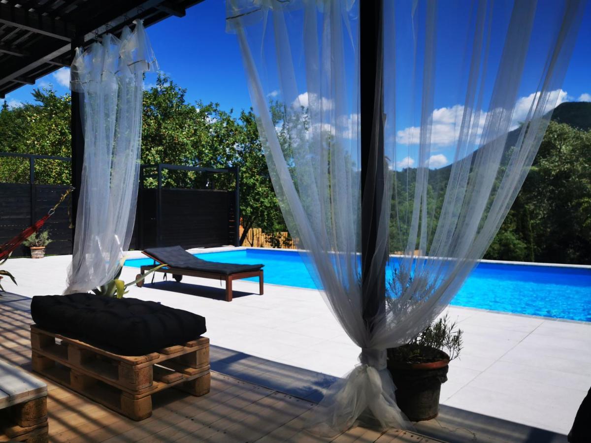 Mila Holiday Home Lohovo Esterno foto